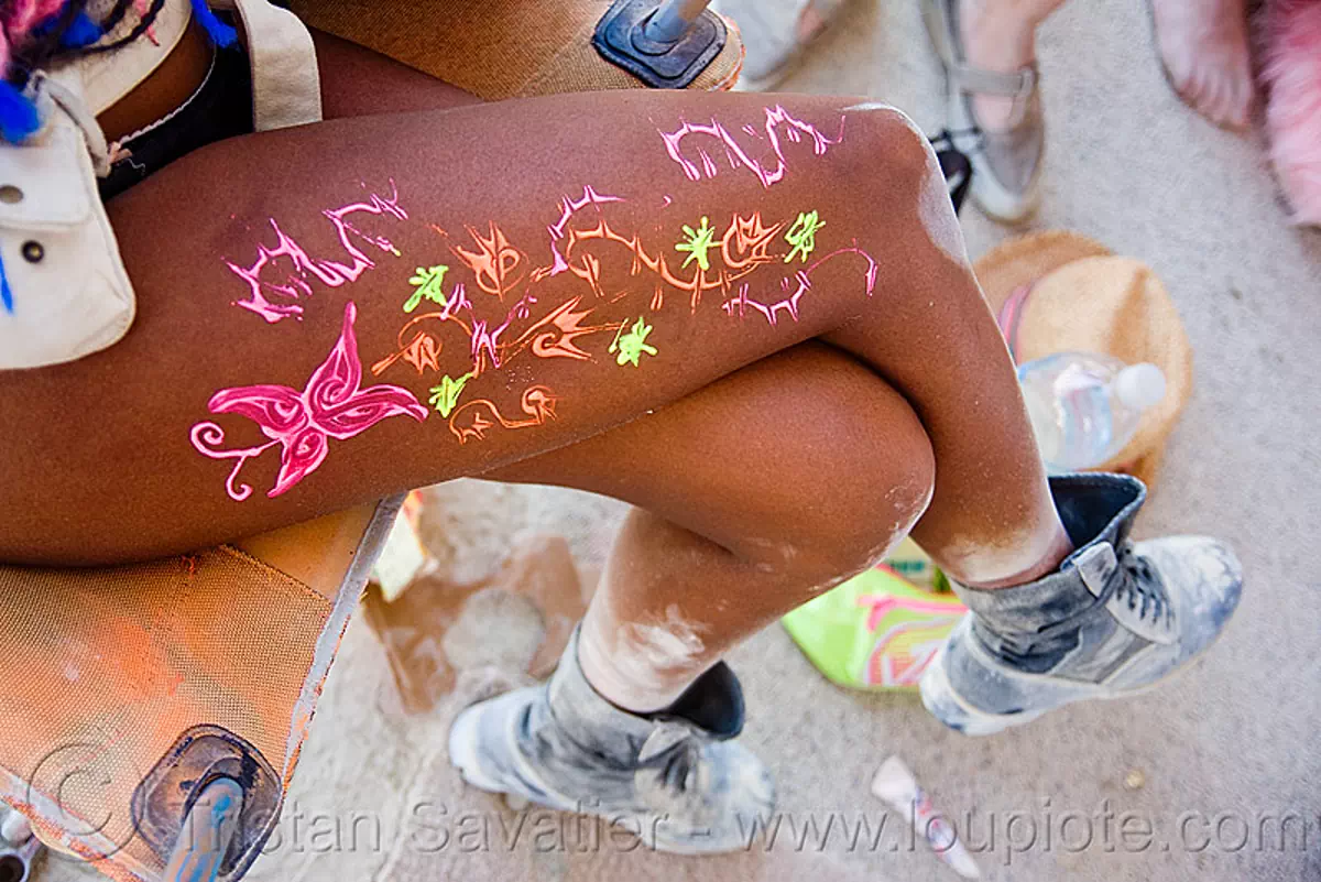 body painting - legs - burning man 2009, body paint, burning man festival, dominique, indigo jasmine