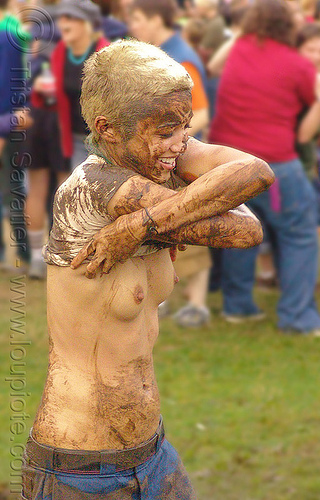 mud fight - girl - kelly