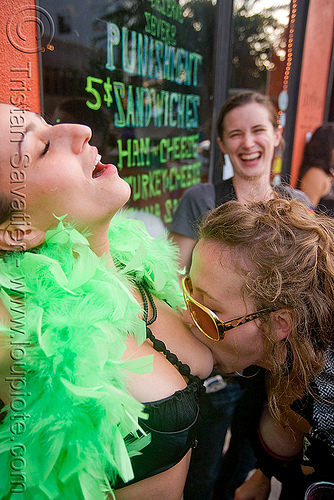 nipple suckling - folsom street fair 2009 (san francisco), suckling, woman