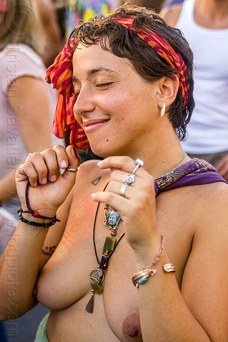 yassmine dancing at decompression 2014 (san francisco), bandana, bracelets, dancing, finger rings, headband, hippie, jewelry, necklaces, topless, woman, yassmine