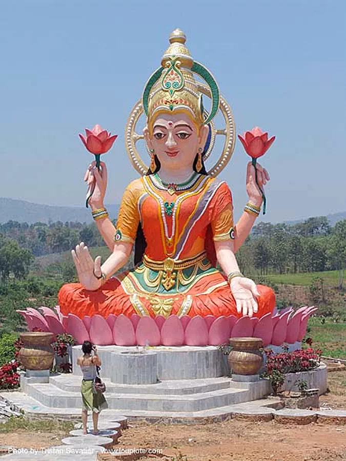 maha lakshmi, goddess lakshmi, hinduism, lotus flowers, phu ruea, statue, ประเทศไทย, stock photo