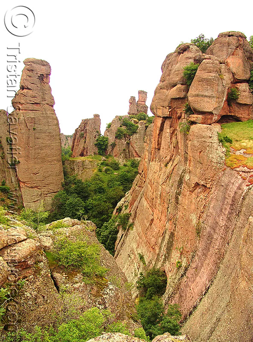 near-belogradchik - red rock cliffs (bulgaria), red rocks, rock walls, българия, stock photo