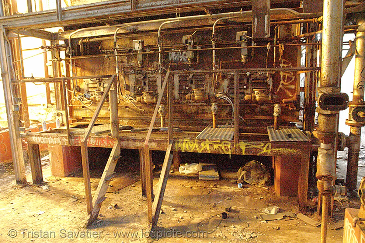 abandoned factory (san francisco), derelict, furnace, industrial, tags, tie's warehouse, trespassing