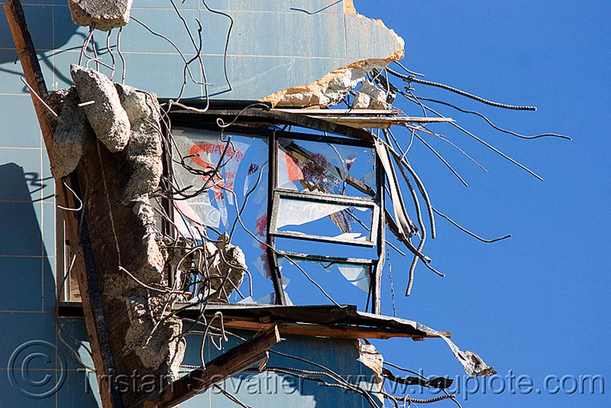 building demolition - PHSH - abandoned hospital (presidio, san francisco), abandoned building, graffiti, presidio hospital, presidio landmark apartments, window, stock photo