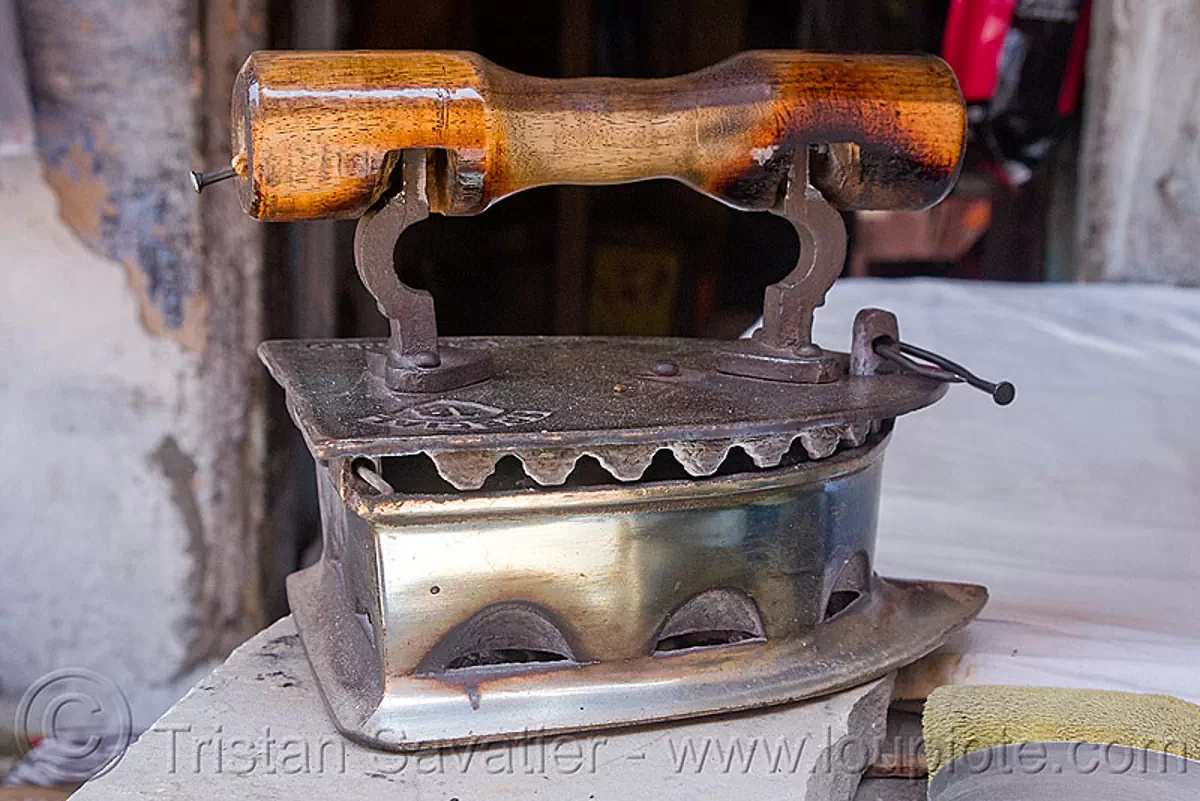 ironing iron, charcoal iron, jaipur