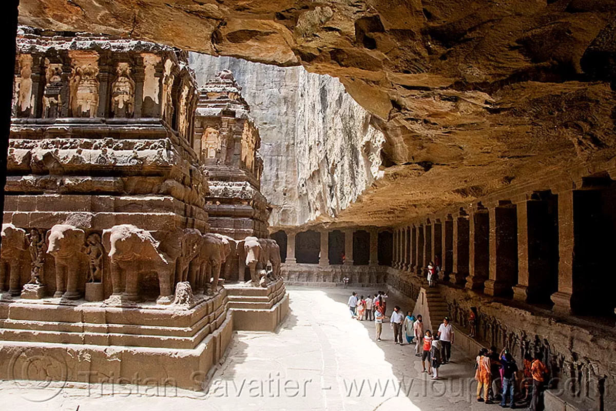 kailash monolithic hindu temple - ellora caves (india), kailasanatha, kailash temple, kailashnath, rock-cut, कैलास मन्दिर