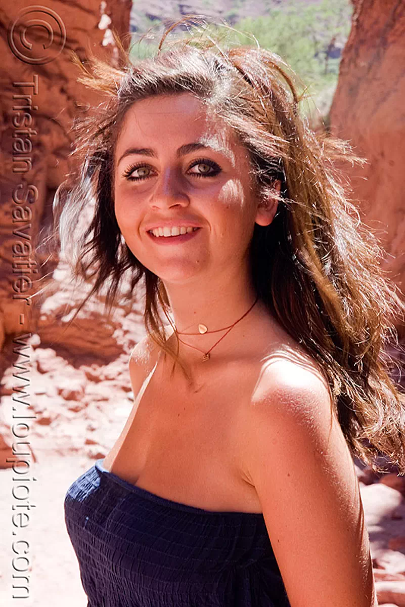 aur&eacute;lie, aurelie, aur&eacute;lie, calchaqu&iacute; valley, canyon, cliffs, garganta del diablo, noroeste argentino, quebrada de cafayate, quebrada de las conchas, rock, valles calchaqu&iacute;es, stock photo