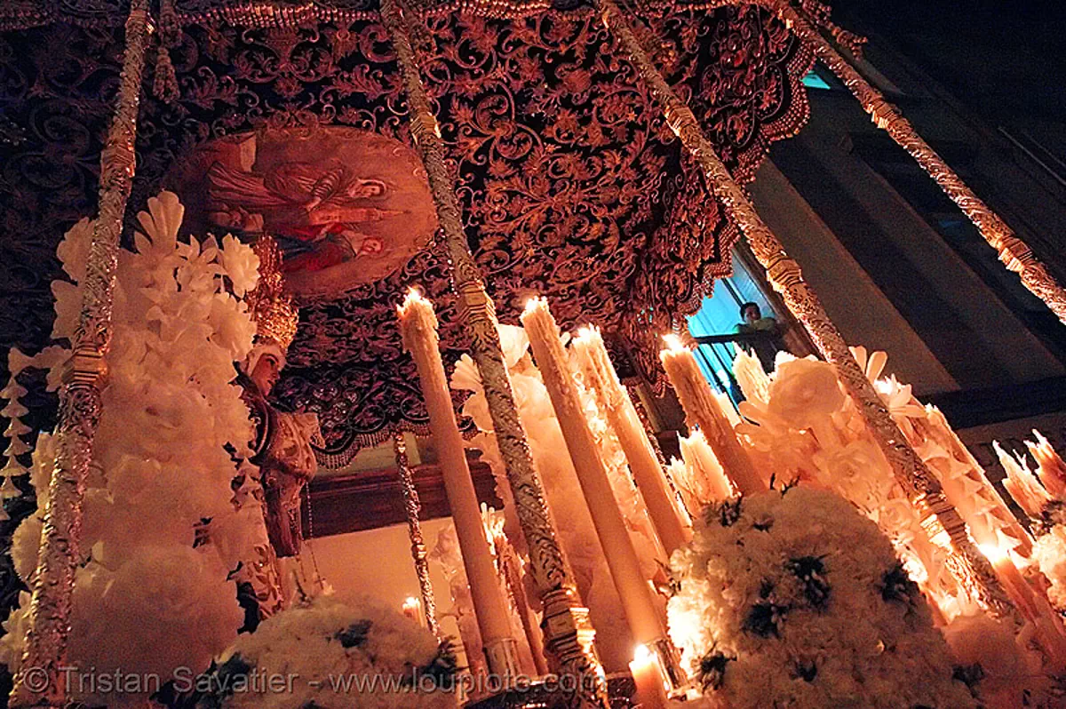 maria santisima del refugio - hermandad de san bernardo - semana santa en sevilla, andaluc&iacute;a, candles, capirotes, cofrad&iacute;a, easter, espa&ntilde;a, mar&iacute;a sant&iacute;sima del refugio, nazarenos, night, parade, paso de la virgen, procesi&oacute;n, procession, religion, spain, virgin mary, stock photo