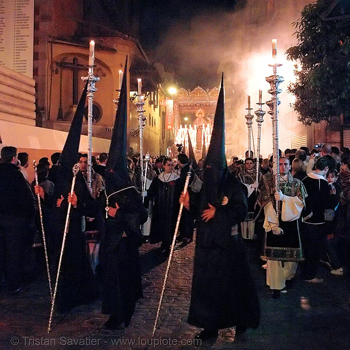 hermandad del silencio - paso - virgen - semana santa en sevilla, andaluc&iacute;a, candles, capirotes, cofrad&iacute;a, easter, el silencio, espa&ntilde;a, nazarenos, night, parade, paso de la virgen, procesi&oacute;n, procession, religion, spain, stock photo