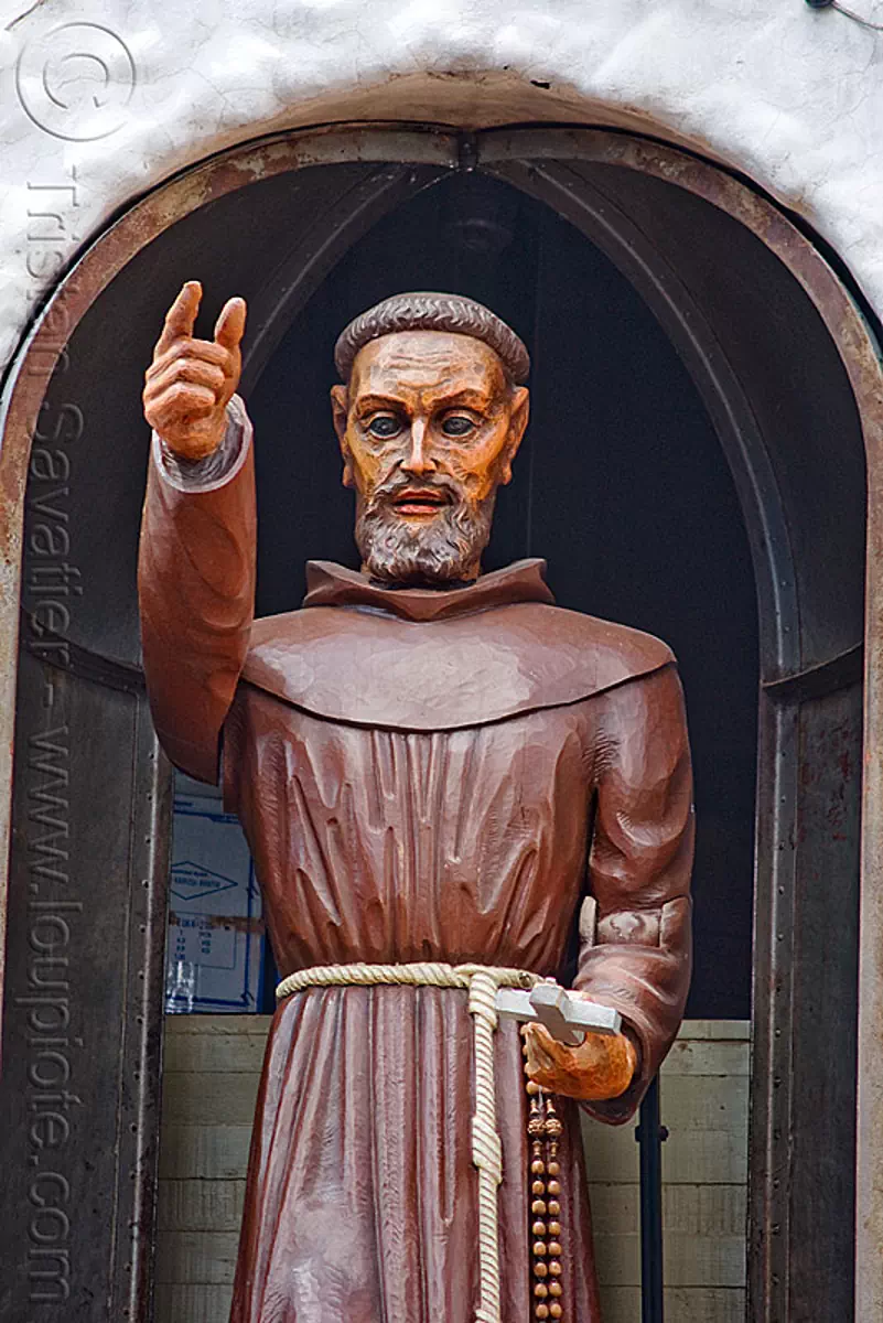 bendici&oacute;n de san francisco solano - humahuaca (argentina) - 16 of 23, animated, bendici&oacute;n, missionary, monk, noon, noroeste argentino, quebrada de humahuaca, religion, sacred art, saint, sculpture, statue, stock photo