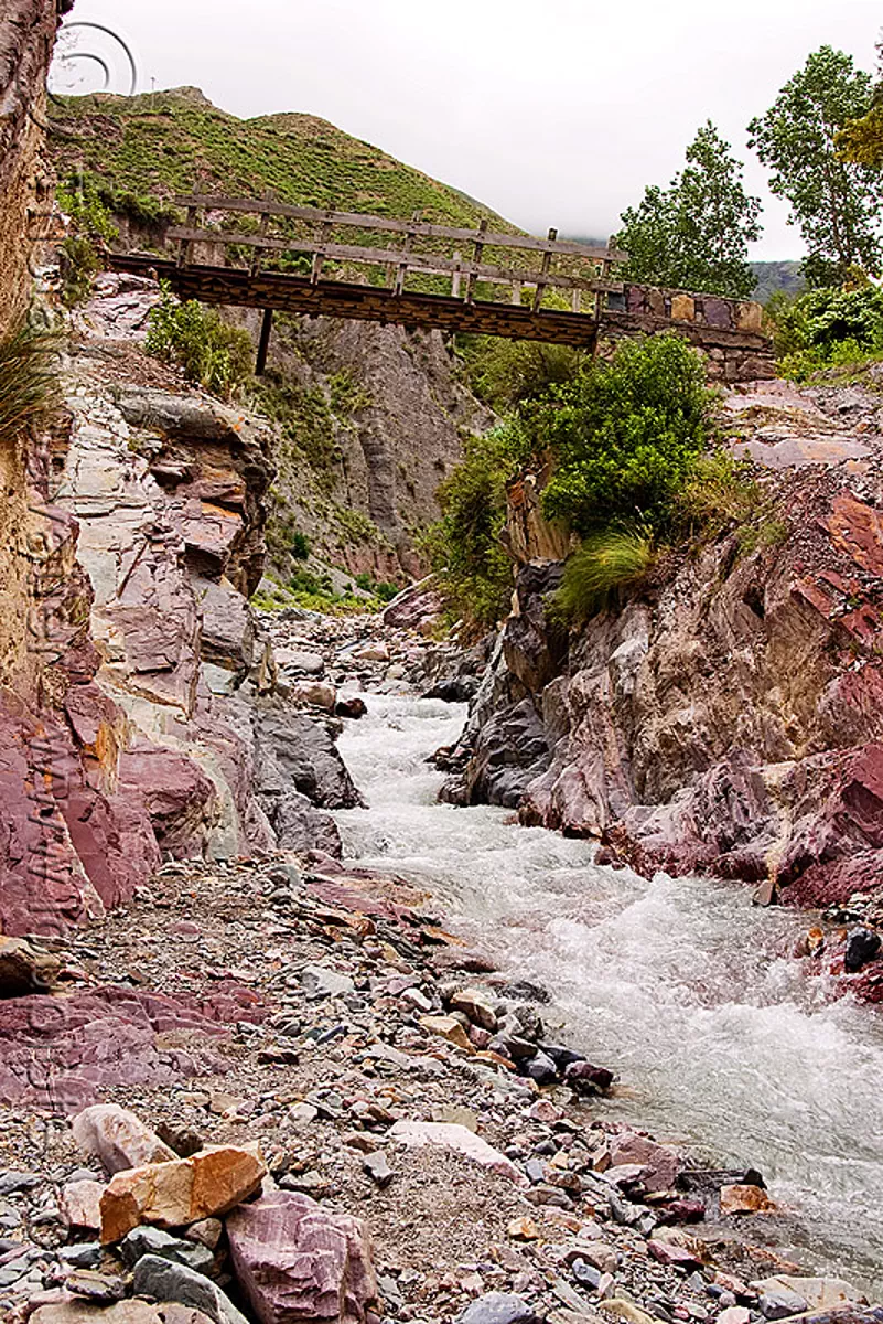 foot bridge over river narrow, footbridge, iruya, mountains, noroeste argentino, quebrada de humahuaca, river bed, san isidro, trail, trekking, valley, water, stock photo