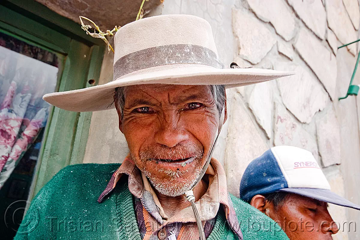 gaucho, abra pampa, hat, noroeste argentino, old man, quebrada de humahuaca, stock photo