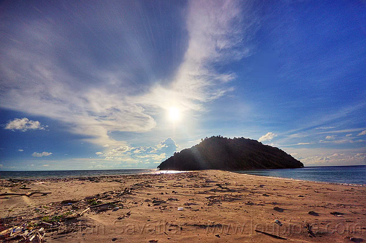 kelambu tied island and tombolo, backlight, clouds, islet, kelambu beach, kelambu island, kelambu tombolo, lens flare, ocean, peninsula, rain forest, sand, sea, seashore, shoal, shore, sun, tidal sandbar