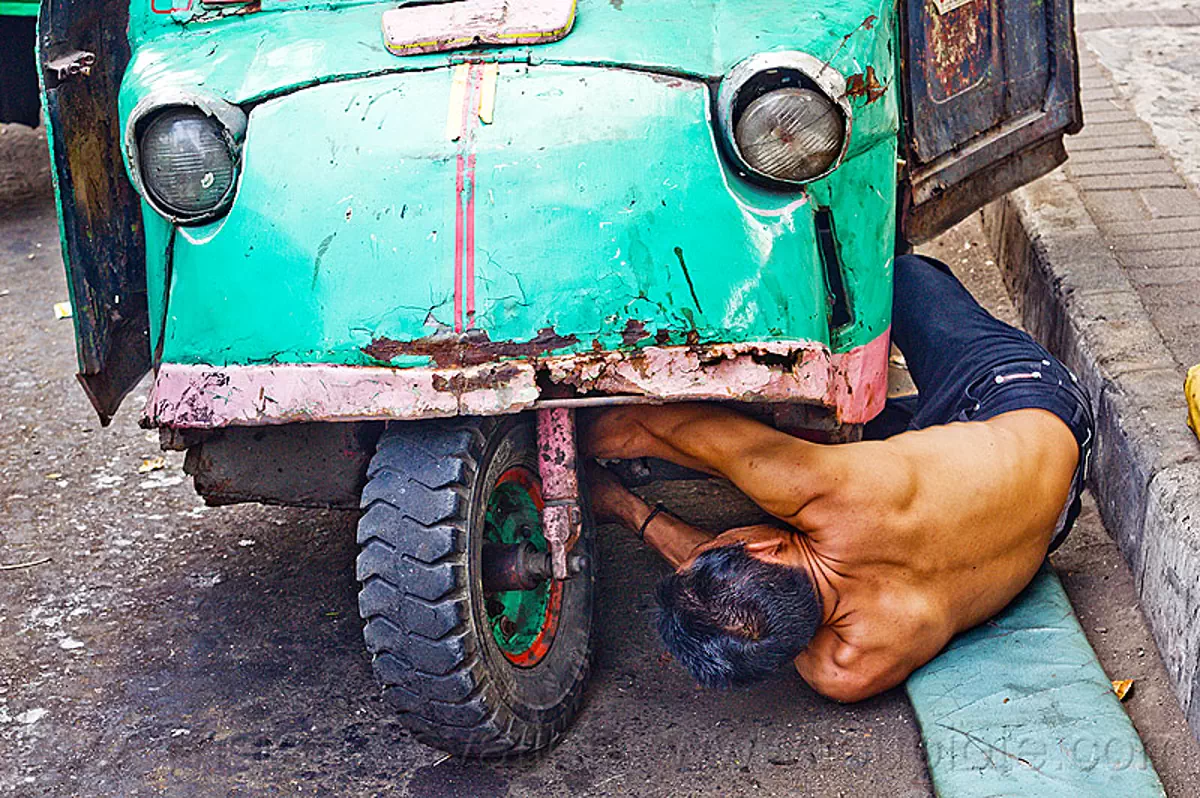 driver fixing his bemo, autorickshaw, daihatsu midget, jakarta, java, midget i, motor becak hood fixing mechanic man working people headlights front, rickshaw, street, three wheeler, wheel
