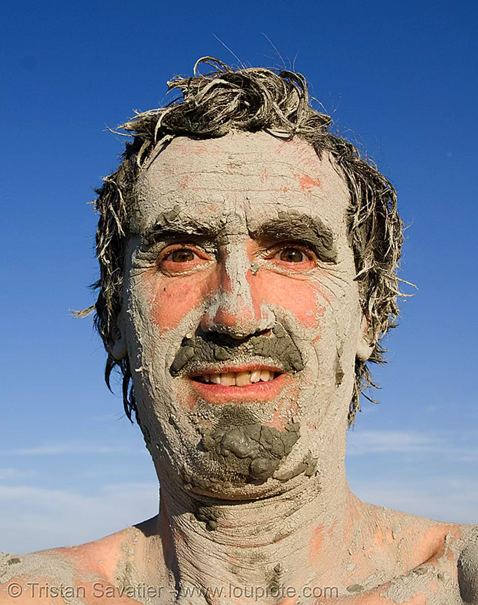 tristan savatier, black rock desert, facial, man, mud bath, mud mask, muddy, self portrait, skin care, trego hot springs