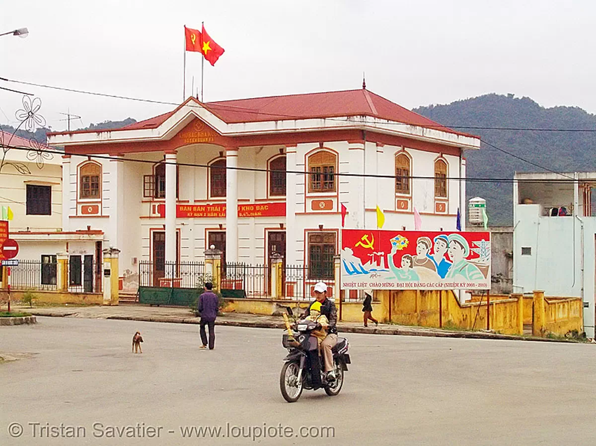 T&aacute;m Sơn - government building - vietnam, quản bạ, tam son, t&aacute;m sơn, stock photo
