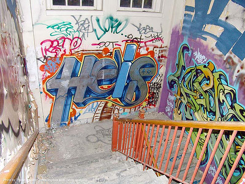 graffiti - stairway - abandoned hospital (presidio, san francisco) - phsh