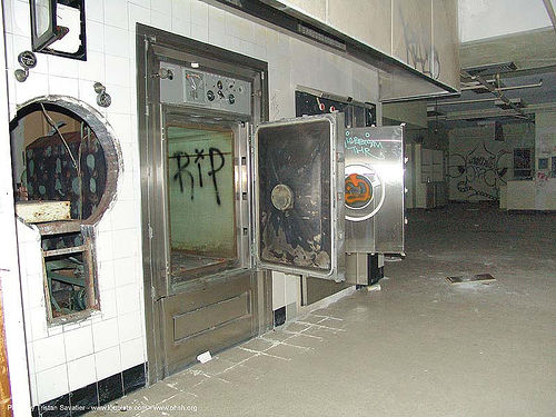 autoclaves - abandoned hospital (presidio, san francisco) - phsh, abandoned building, decay, graffiti, presidio hospital, presidio landmark apartments, trespassing, urban exploration