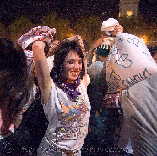 kat at the great san francisco pillow fight 2008