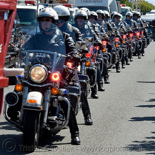 motorcycle police san francisco aligned cops HarleyDavidson lined