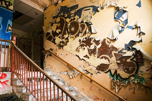 stairway - abandoned hospital (presidio, san francisco) - PHSH