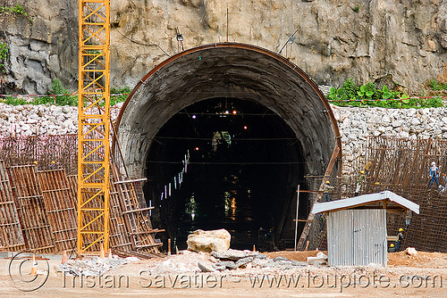 nam theun 2 hydroelectric project (laos) - downstream canal tunnel entrance