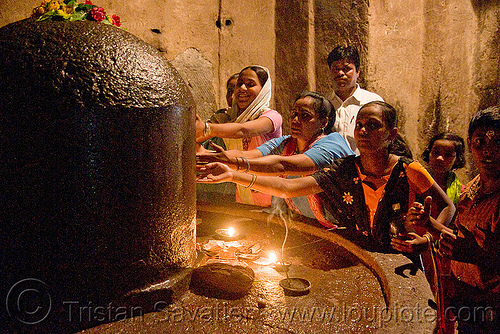 stone hindu singles A right-wing hindu nationalist political party in india has laid the foundation stone for a temple to honour mahatma gandhi's assassin, nathuram godse. stone hindu singles A right-wing hindu nationalist political party in india has laid the foundation stone for a temple to honour mahatma gandhi's assassin, nathuram godse.