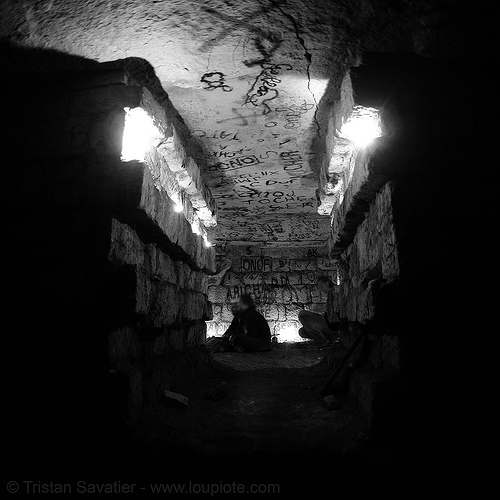 consolidations under the val-de-gr&acirc;ce hospital - catacombes de paris - catacombs of paris (off-limit area)