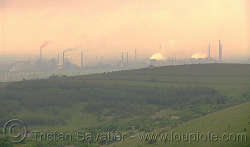 air pollution - environment - smokestacks near sofia (bulgaria), air pollution, environment, haze, hazy, landscape, smog, smoke, smokeskack, smokestacks, sofia