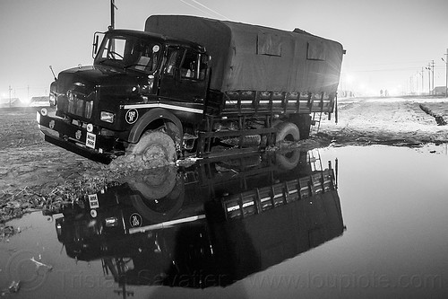 army truck stuck in mud (india), 4x4 trucks, all-terrain, army trucks, hindu pilgrimage, hinduism, indian army, kumbh mela, lorry, military trucks, mud, muddy, night, tata motors, truck