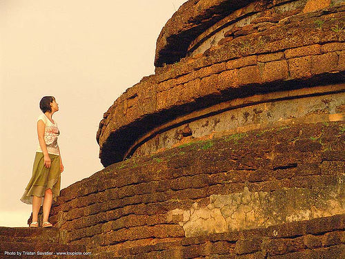 base of large stupa - si satchanalai chaliang historical park, near sukhothai - thailand, ruins, stupa, temple, woman, อุทยานประวัติศาสตร์ศรีสัชนาลัย