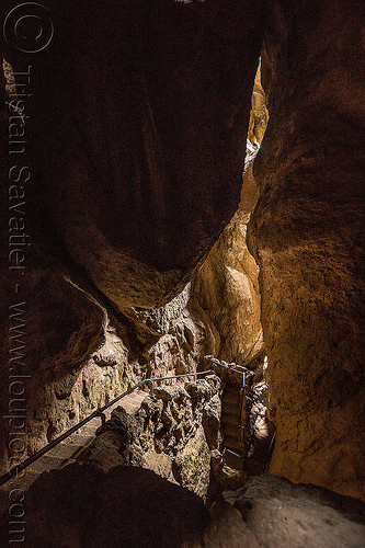 bear gulch cave - pinnacles national park (california), boulders, caving, gulch, hiking, natural cave, pinnacles national park, spelunking, talus cave