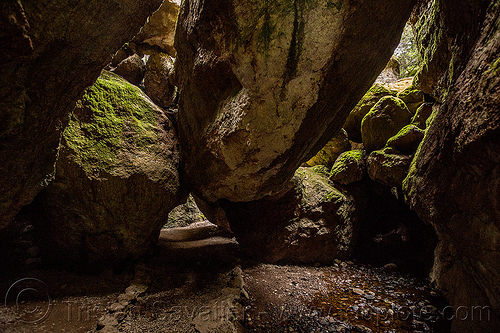 bear gulch cave - pinnacles national park (california), boulders, caving, gulch, hiking, moss, natural cave, pinnacles national park, spelunking, talus cave, trail