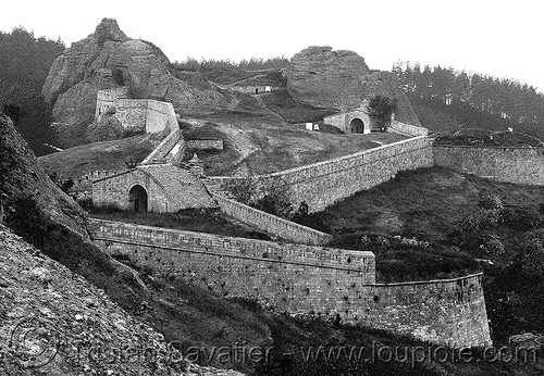 belogradchik fortress - walls (bulgaria), belogradchik, fortifications, fortified wall, fortress