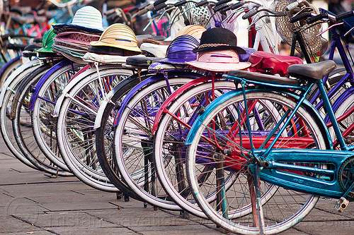 bicycle rental with hats, bicycle rentals, bicycles, bikes, eid ul-fitr, fatahillah square, hats, jakarta, taman fatahillah