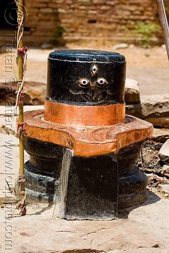 black lingam with three eyes (india), eyes, gwalior, hinduism, shiva linga, shiva lingam, shivling
