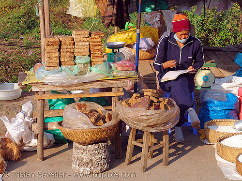 brown sugar - vietnam, brown sugar, cane sugar, lang sơn, street market, street seller, sweet
