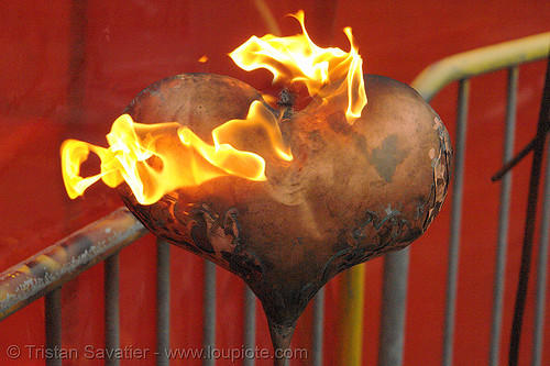 burning heart sculpture - fire arts exposition (san francisco), burning man fire arts exposition, charles gadeken, fire heart, heart on fire, love, sculpture