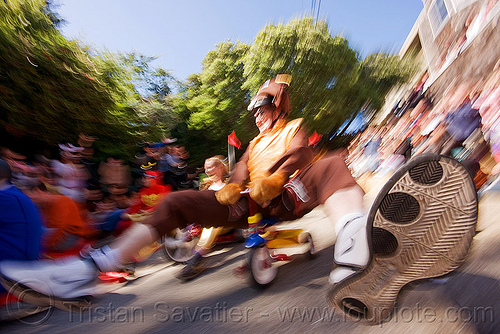 byobw - "bring your own big wheel" race - toy tricycles (san francisco), big wheel, byobw 2011, drift trikes, moving fast, potrero hill, race, speed, speeding, toy tricycle, toy trike, trike-drifting