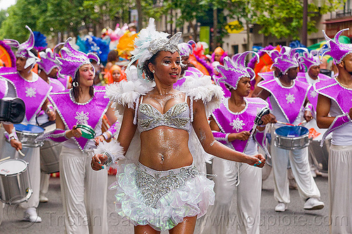 carnaval tropical de paris, brazilian, carnaval tropical, costume, dancing, parade, white feathers, woman
