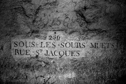 carved plate - catacombes de paris - catacombs of paris (off-limit area), carved plate, cave, clandestines, illegal, sign, sourds-muets, sours-muets, trespassing, underground quarry