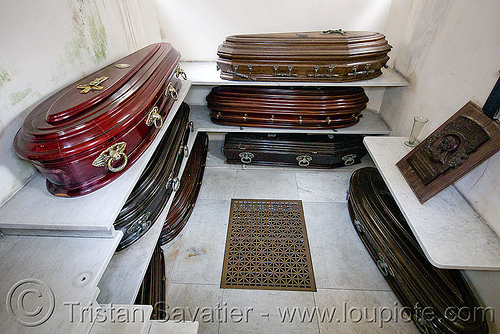 caskets in tomb - crypt - recoleta cemetery (buenos aires), argentina, buenos aires, caskets, coffins, crypt, grave, graveyard, recoleta cemetery, tomb, vault