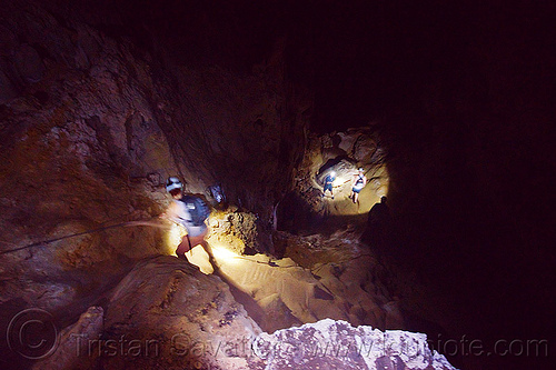 caving in mulu - clearwater cave (borneo), borneo, cavers, caving, clearwater cave system, clearwater connection, gunung mulu national park, knotted rope, malaysia, natural cave, roland, spelunkers, spelunking