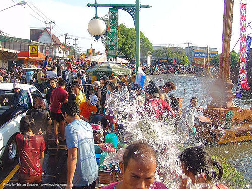 เชียงใหม่ - chiang mai - สงกรานต์ - songkran festival (thai new year) - thailand, chiang mai, soaked, songkran, thai new year, wading, wet, สงกรานต์, เชียงใหม่