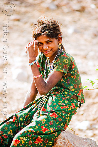 country girl - near udaipur (india), girl, udaipur
