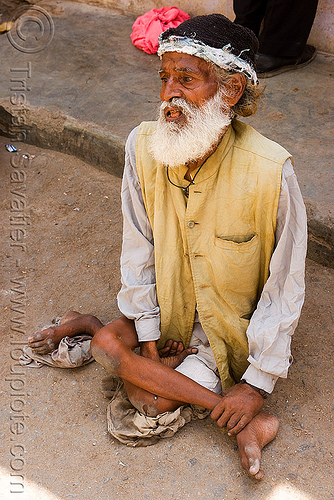 crippled street beggar (india), beggar, begging, crippled legs, indian man, sitting, udaipur, white beard