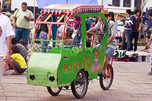 cycle-powered amusement ride for small kids, amusement ride, bicycle, bike, eid ul-fitr, fatahillah square, jakarta, taman fatahillah