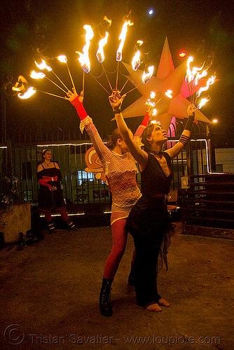 dev with fire fans (san francisco), dev, fire dancer, fire dancing, fire fans, fire performer, fire spinning, night, spinning fire, woman