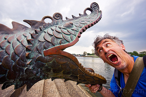 dragon's mouth, borneo, brass, dragon, head, kuching, malaysia, man, mouth, river, sculpture, self portrait, selfie, statue