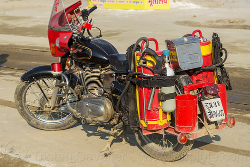 fire motorcycle - firefighting (india), 350cc, fire bullet, fire department, fire engine, fire extinguishers, fire motorbike, fire motorcycle, firefighters, hindu pilgrimage, hinduism, kumbh mela, red, royal enfield bullet